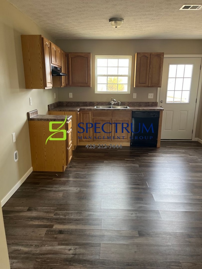 Photo - 3 bedroom 2 bath single family home