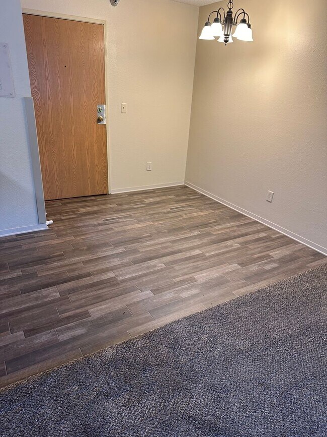 Photo - Three Bedroom Apartment Great Location! Unit LJ-104