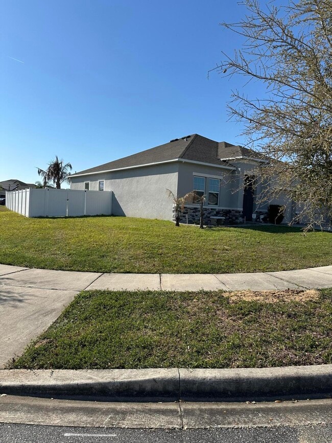 Photo - 314 Briarbrook Ln