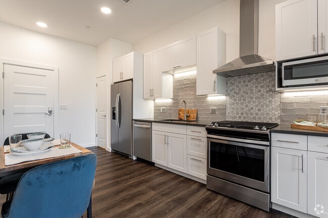 1BR, 1BA