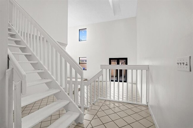 Photo - 1013 SW 112th Ter