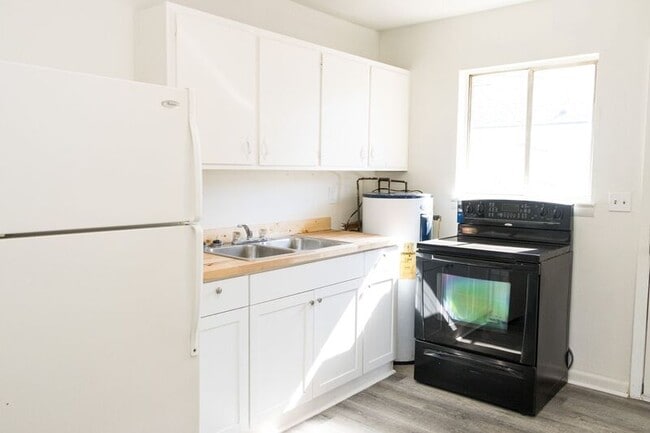 Photo - 1220 Wheeler Ave Unidad 1220