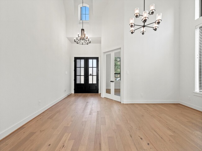 Photo - 30715 Chamomile Bnd