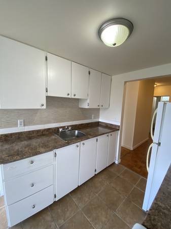 Photo - 951 Cedar St Unité B12