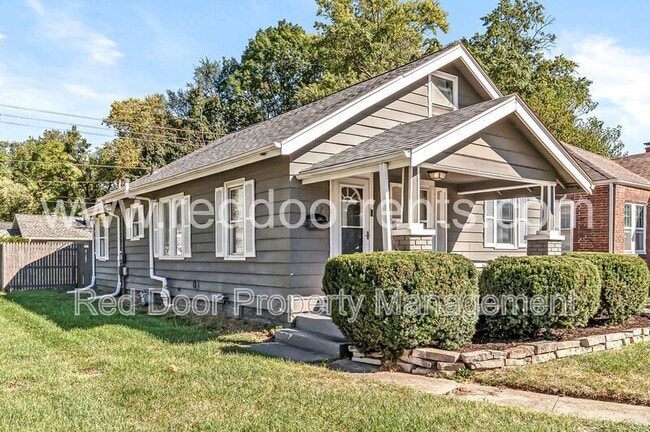 Photo - 1602 E 46th St