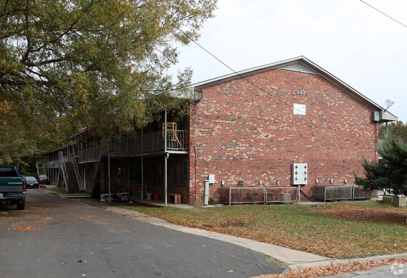 The Barton Apartments - Barton