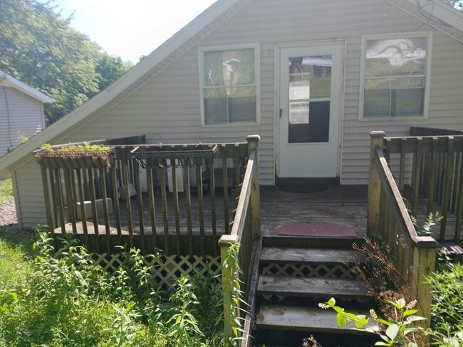 Building Photo - 1261 NY-7 Unit 15
