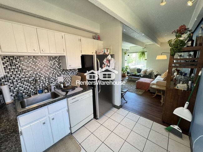 Photo - 555 E 10th Ave Unit Apt 215