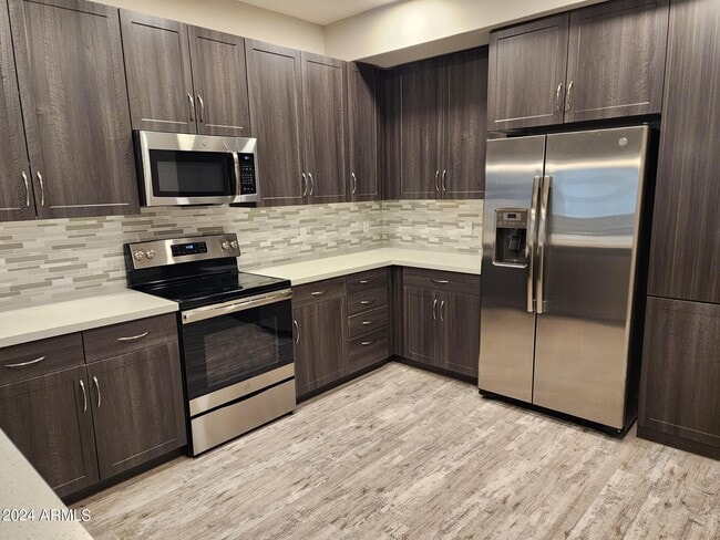 Photo - 5550 E Deer Valley Dr Unit 3