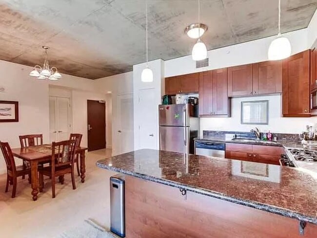 Downtown Views from Cortez Hill! Tall Ceil... - Downtown Views from Cortez Hill! Tall Ceil... Rental