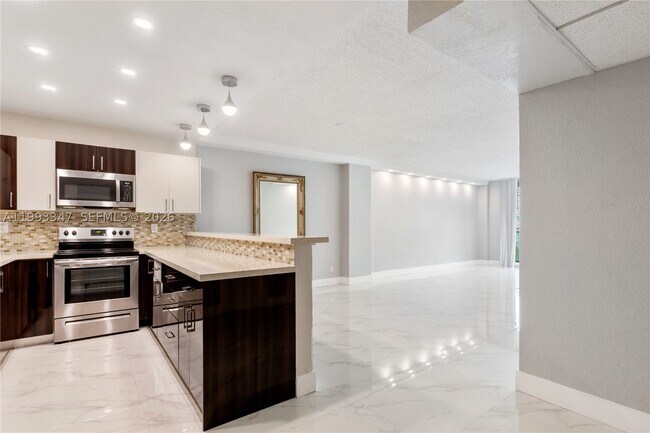 Photo - 19380 Collins Ave Unit 507