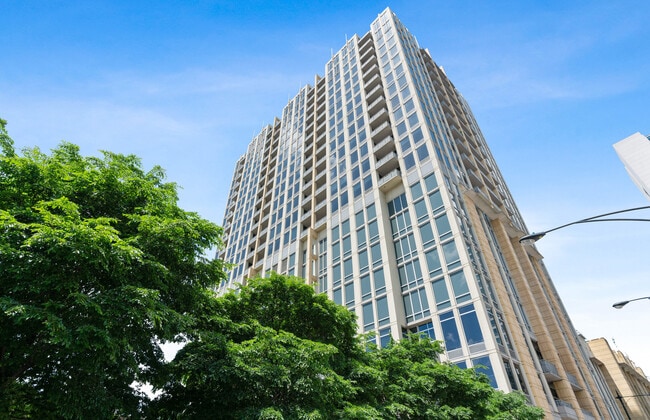 Building Photo - 700 N Larrabee St Unit 801