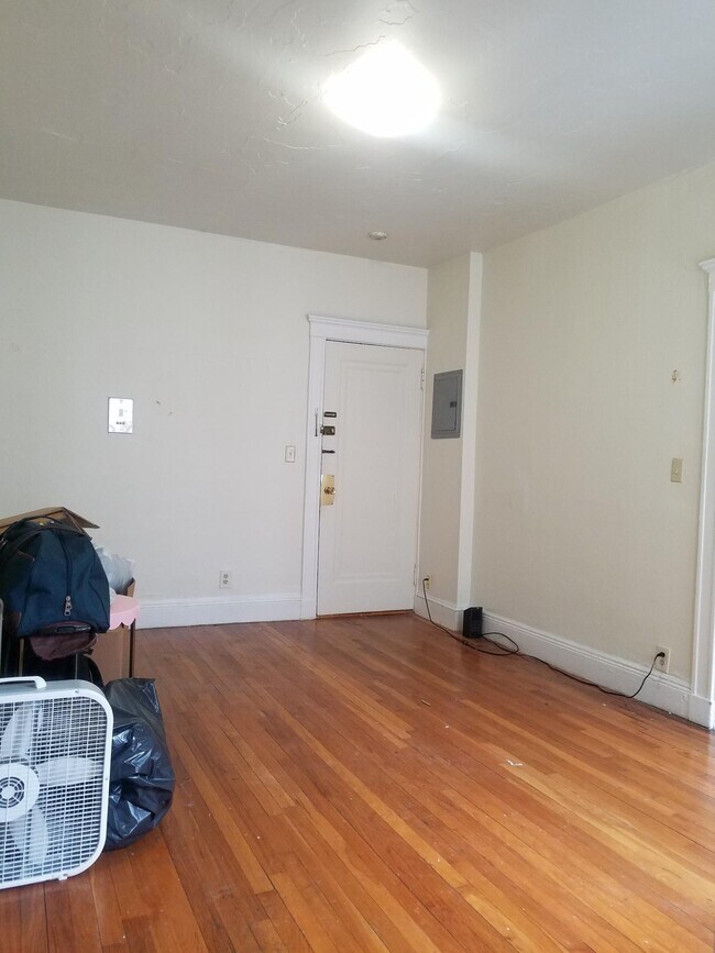 Photo - 25 Walbridge St Unit 17