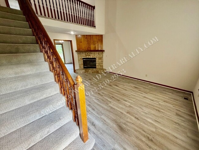 Photo - 6622 W 149th Terrace