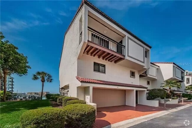 Building Photo - 240 Windward Passage Unit 401 Rental
