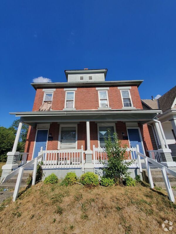 Building Photo - 100-102 N Harris Ave Rental