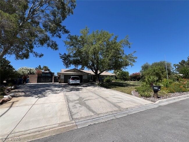 Building Photo - 3310 W Mardon Ave