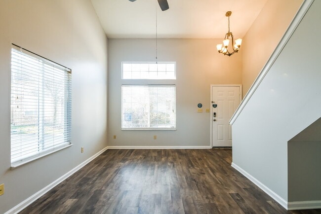 Photo - 9875 Worthington Blvd