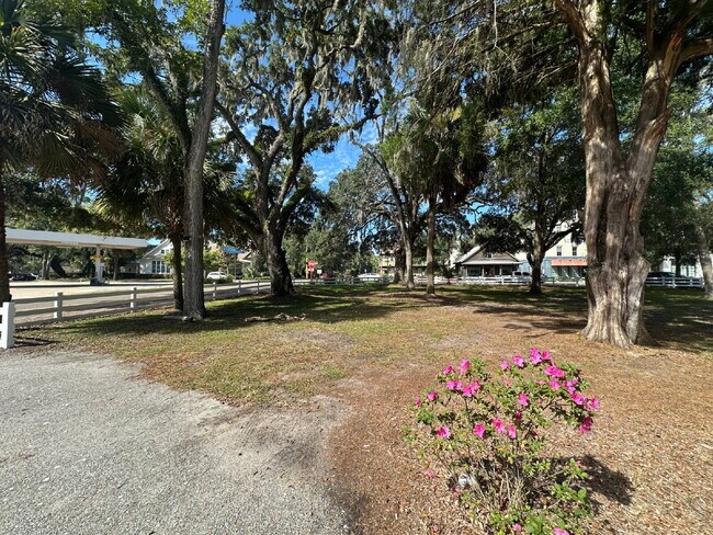 Photo - Low Country Cottage located in the Heart of Bluffton!