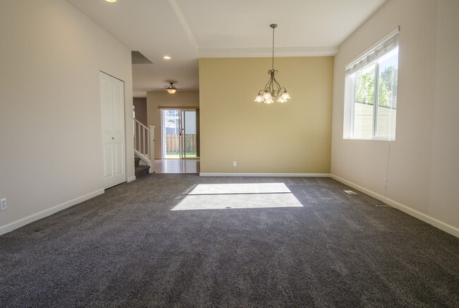 Photo - 4621 S 214th Plz