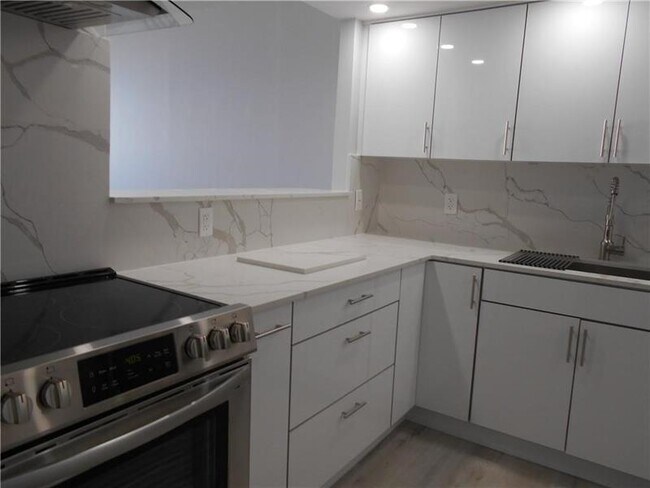 Photo - 1301 NE Miami Gardens Dr Unit 723W