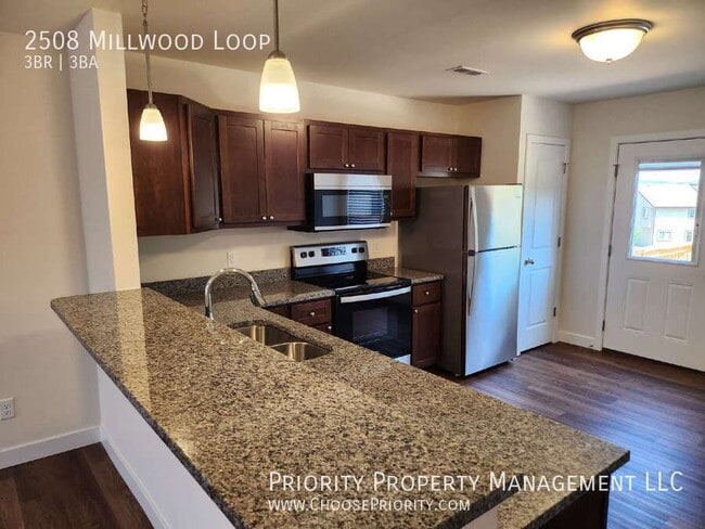 Photo - 2508 Millwood Loop