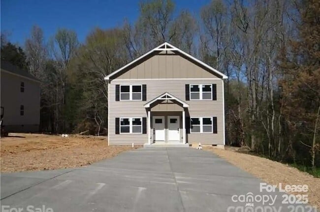 Photo - 125 Eastview Dr Townhome