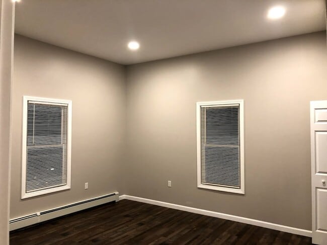 Photo - 69 Hampshire St Unit 3