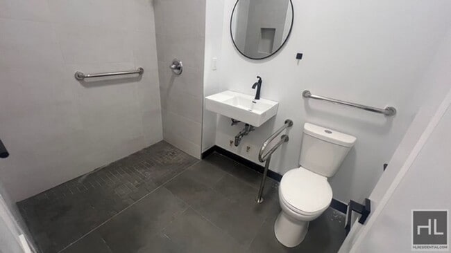 Photo - 900 Rogers Ave Unidad 1F