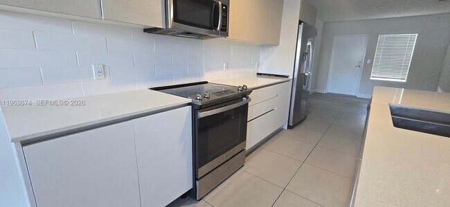 Photo - 2535 NE 193rd St Unit 3104