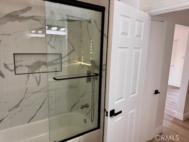 Building Photo - 9947 Norwich Ave