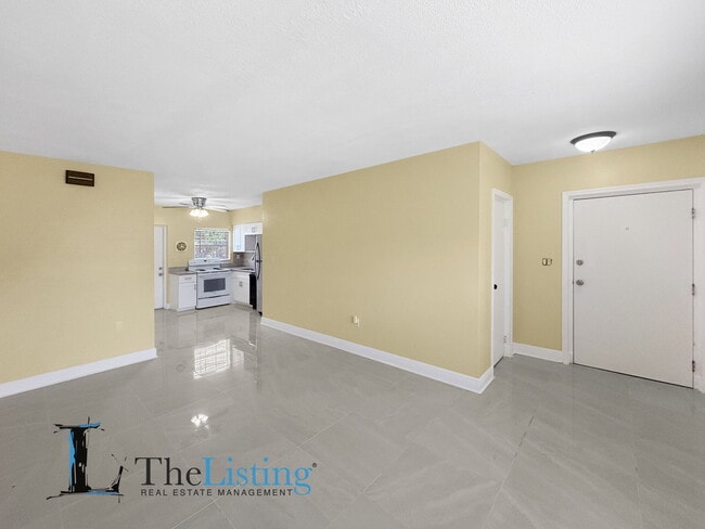 Photo - 5505 Hernandes Dr Unit 113