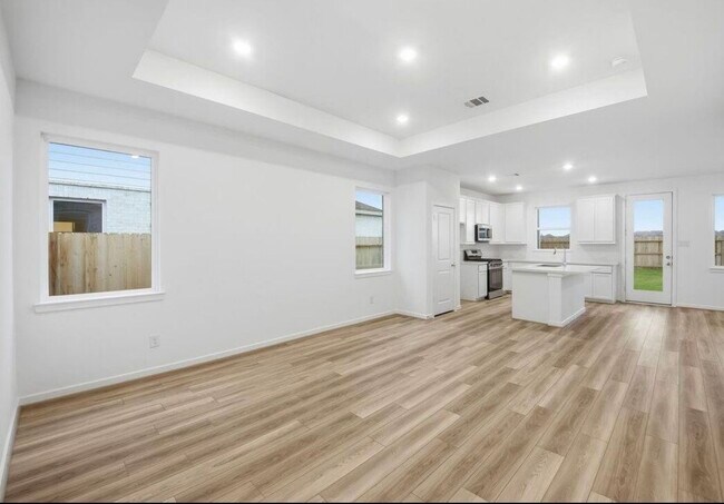 Photo - 21510 Coronado Grn Dr