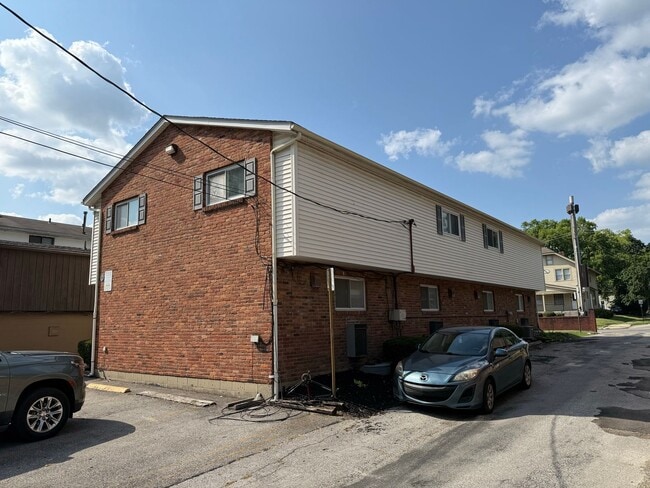 Photo - 105 W Northwood Ave Unit B