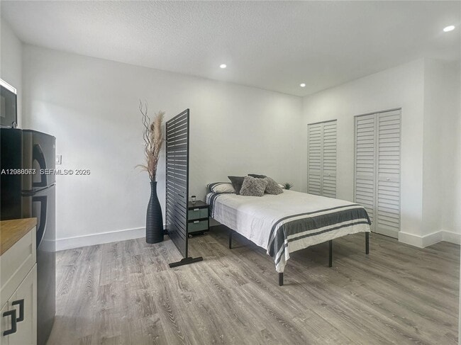 15400 SW 169th Ln Unit Side
