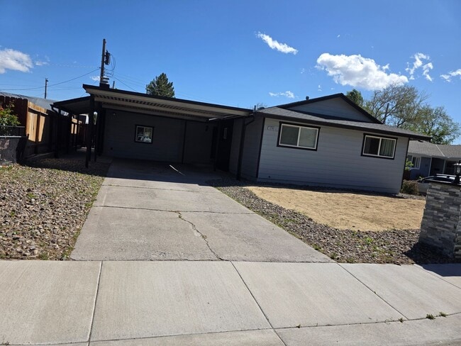 Great Family home in family neighborhood - Great Family home in family neighborhood