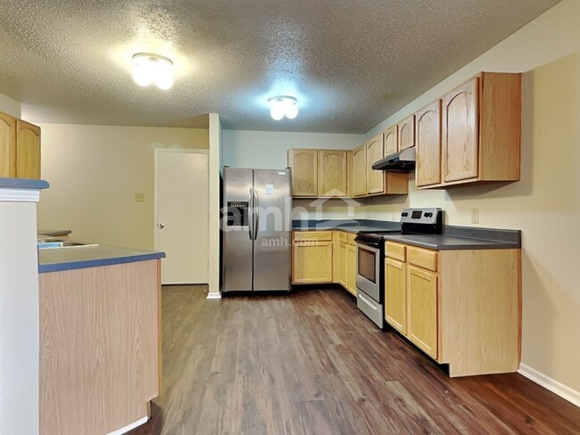 Photo - 1212 N Aberdeen Dr