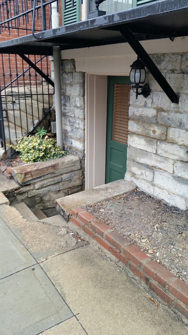 Photo - 112 E 5th St Unit Commercial Office