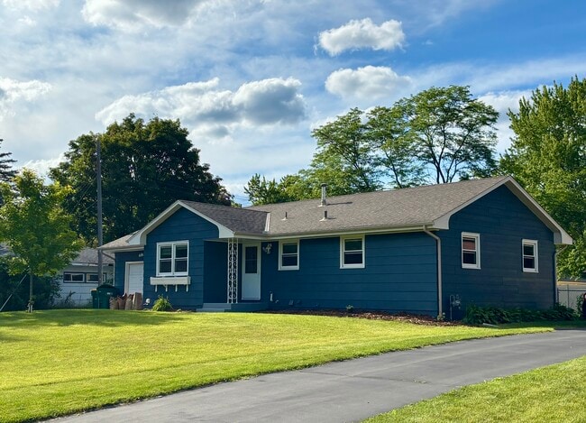 Photo - 9010 60th 1/2 Ave N