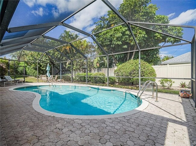 Photo - 1330 Shorewinds Ln
