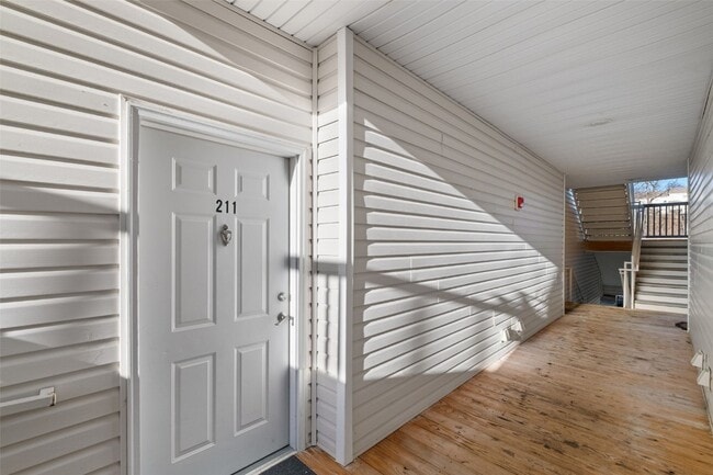 Photo - 42 Kassebaum Ln Unit 211