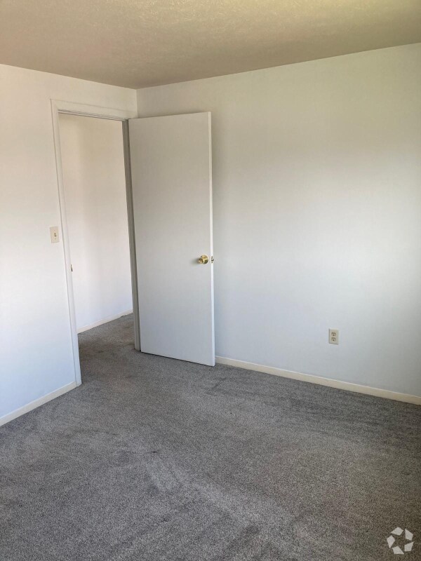 Austin Village Estates Rentals Warren OH