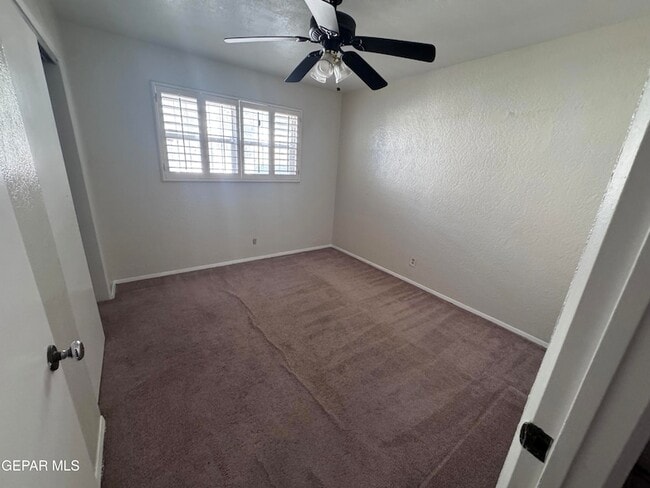 Photo - 8208 Dempsey Ave