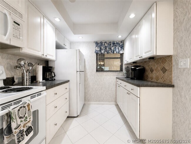 Photo - 9400 S Ocean Dr Unit 704