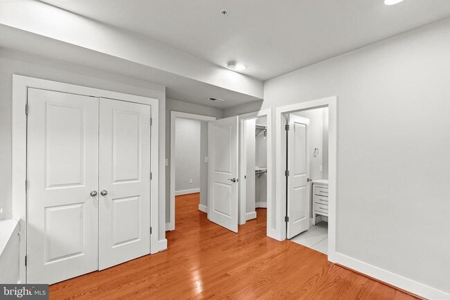 Photo - 2616 Garfield St NW