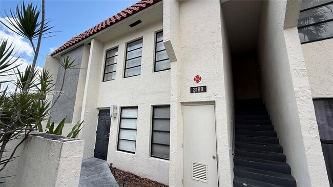 Photo - 3199 Coral Hills Dr Unidad 3