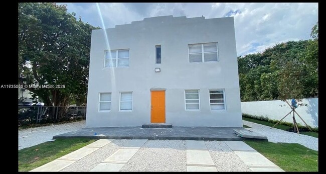 Building Photo - 6828 NW 3rd Ave Unit 4-4 Rental
