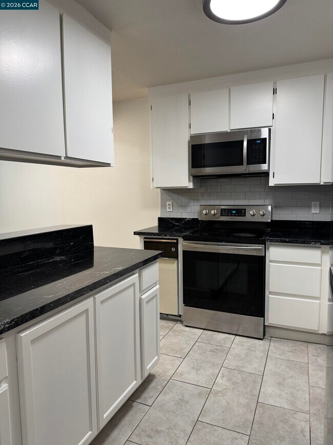 Photo - 1725 Landana Dr