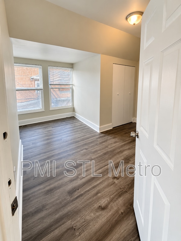 Photo - 5206 Vernon Ave Unit 2W
