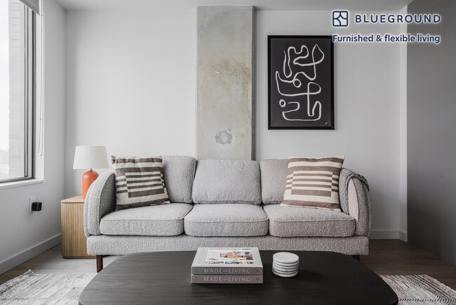 Photo - 3030 Potomac Ave Unidad FL3-ID1018